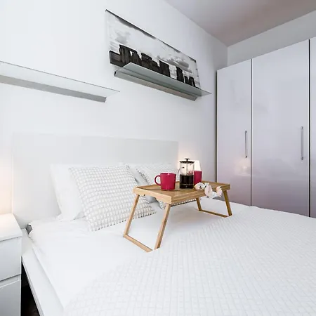 Tarnogaj - Terrace, Park Nearby - By Rentujemy * فروتسواف