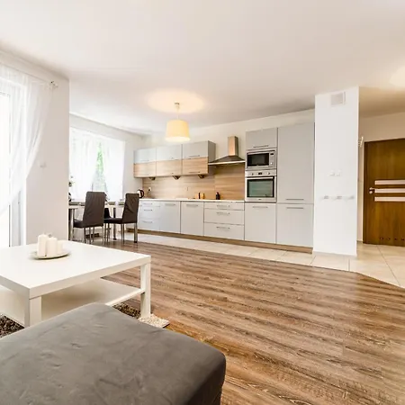 Tarnogaj - Terrace, Park Nearby - By Rentujemy شقة فروتسواف